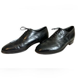 Whippet II Collection Wingtip Shoes Size 10.5